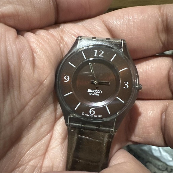 Working Swatch Brown Dial 34mm Ultra Thin Slim Unisex Watch Swiss - Broken Band